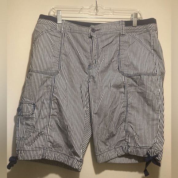 St Johns Bay shorts - Picture 1 of 6